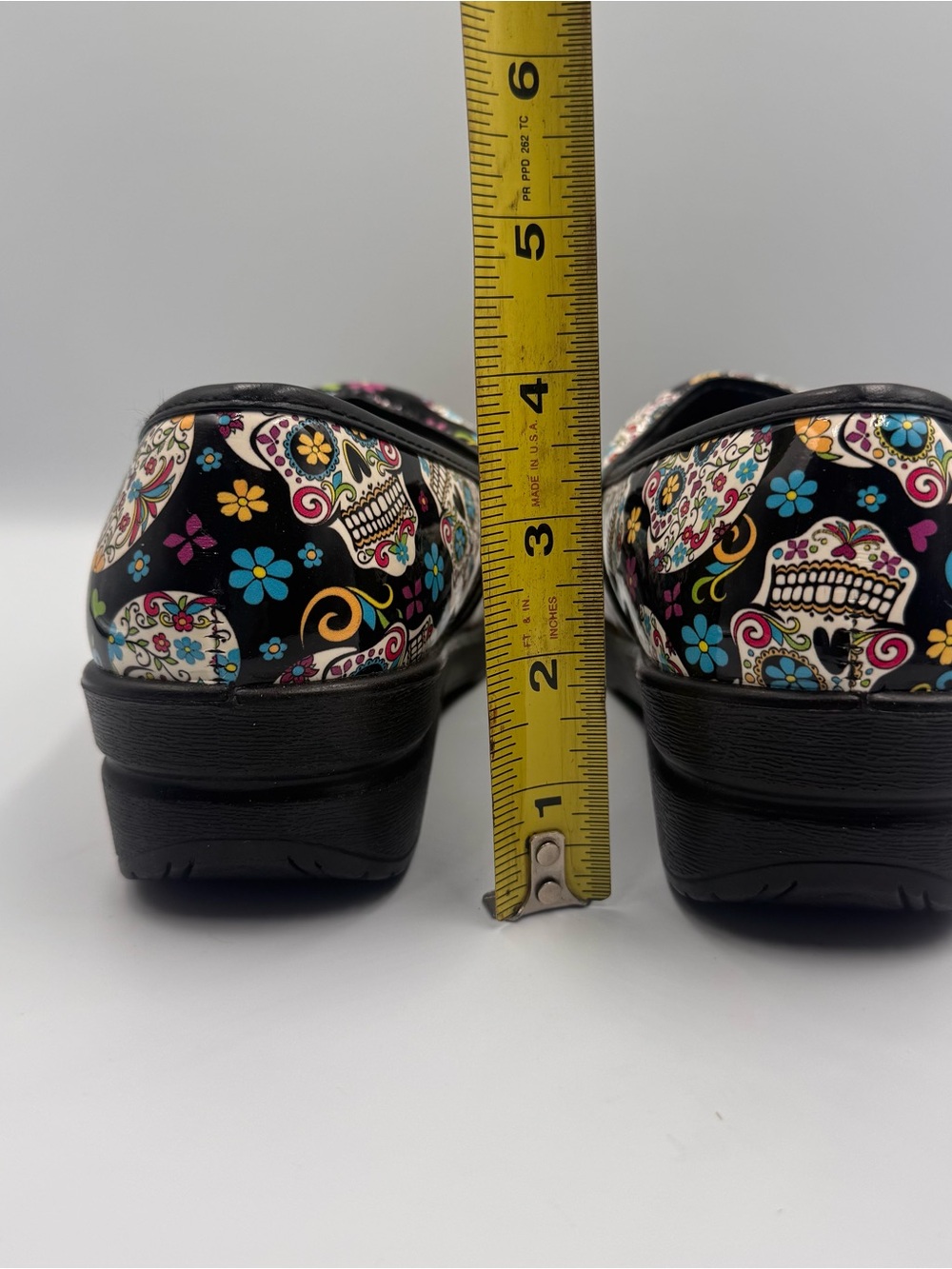Spring Step Black Sugar Skull Floral Slip-On Professional Nursing Clogs Size 7 - Picture 5 of 5